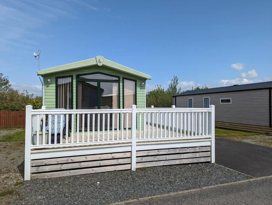 6 Berth Holiday Home On Ocean Edge Near Morecambe ヘイシャム エクステリア 写真